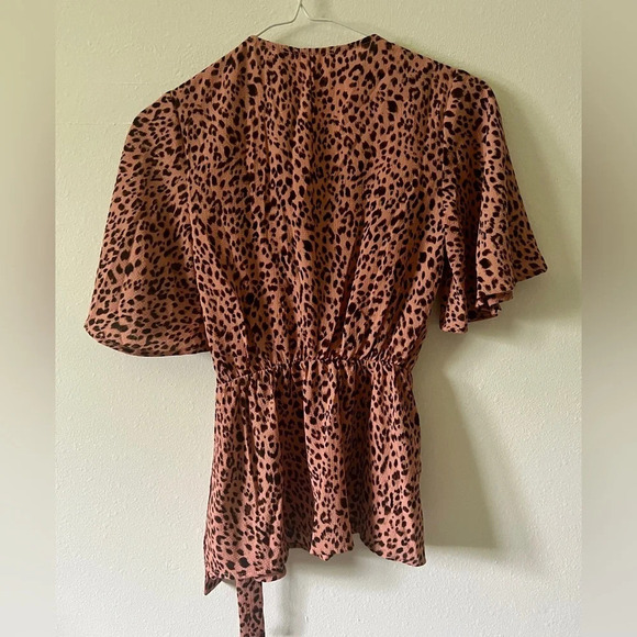 Mi Ami Cheetah Tie Peplum Blouse - XXS - Picture 3 of 3